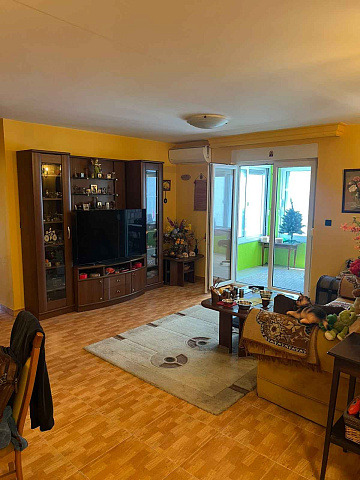 Spacious 66 m² Apartment in Central Budva — Only 500 m from the Sea — photo 4